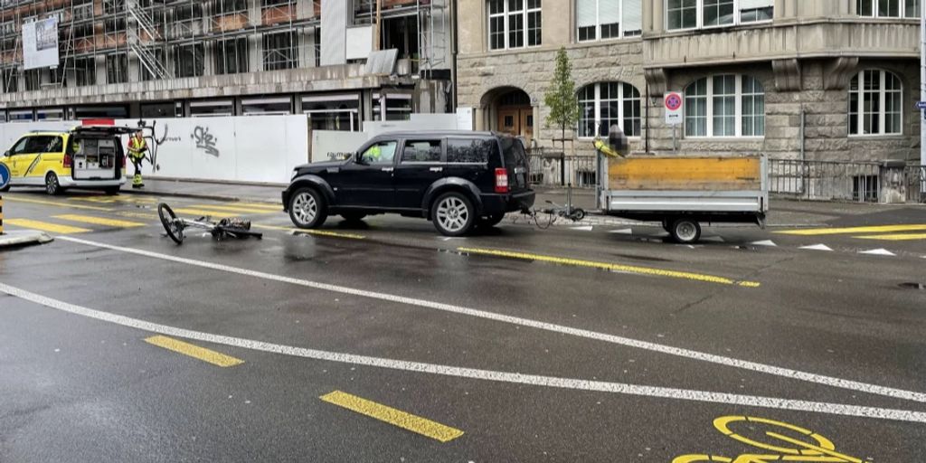 Unfall In St Gallen Autofahrer Bersieht E Bike Fahrer