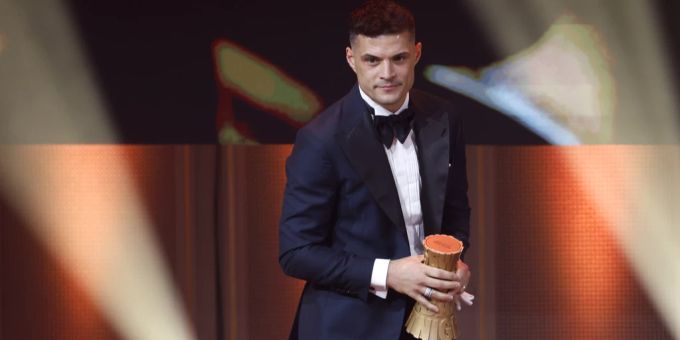 Beim FC Basel Granit Xhaka würde gerne nochmals mit Tauli spielen