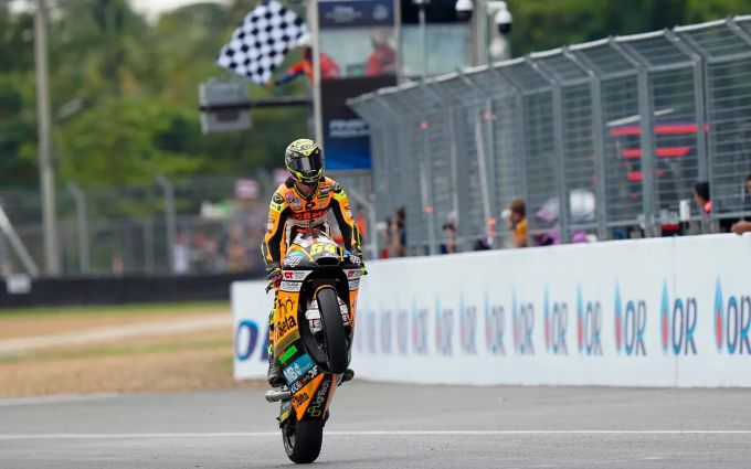 Moto2 Acosta Baut WM Vorsprung In Thailand Als Zweiter Aus Nau Ch