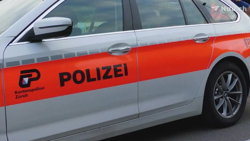 Thalwil Zh J Hrige Von Auto Erfasst Und Schwer Verletzt