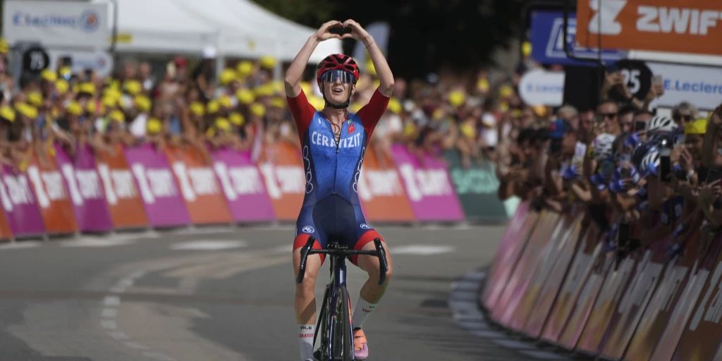 Tour De France Femmes C Drine Kerbaol Nach Solosieg Gesamt Zweite