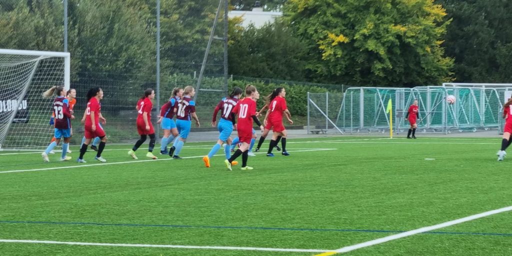 Frauen des FC Küsnacht spielen auswärts gegen den SV Höngg