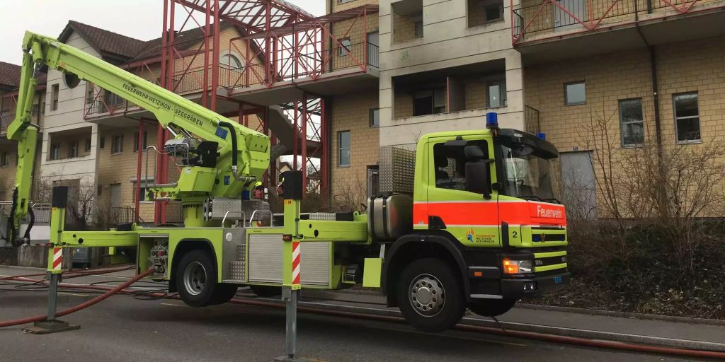 Wetzikon ZH Hoher Sachschaden Nach Brand