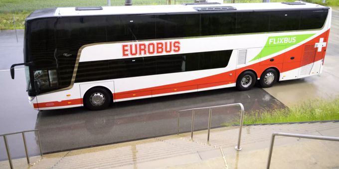 Ein Eurobus, der bald von den Schweizer Strassen verschwinden wird. Eurobus