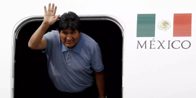 In Bolivien - Übergangsregierung weist Venezuelas Diplomaten aus