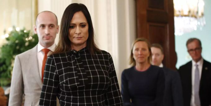 Stephanie Grisham, die Sprecherin der US-amerikanischen Regierungszentrale bestreitet das Zerwürfnis von Melania Trump und ihrer Stieftochter (Archivbild) stephanie grisham Melania Trump
