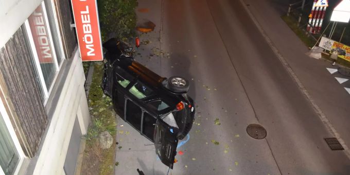 Das Unfallauto in Davos Platz GR. Davos Platz Unfall