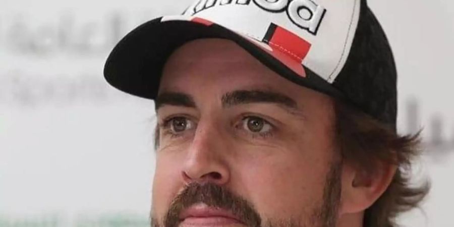 Startet zum ersten Mal bei der Rallye Dakar: Fernando Alonso. Foto: -/Saudi Press Agency/dpa