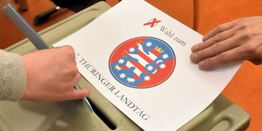 Stimmabgabe bei Wahl in Thüringen
