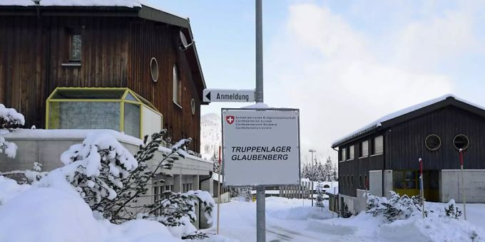 Die Armee will den Schiessplatz Glaubenberg im Kanton Obwalden nun doch weiter nutzen. (Archivbild) Die Armee will den Schiessplatz Glaubenberg im Kanton Obwalden nun doch weiter nutzen. (Archivbild)
