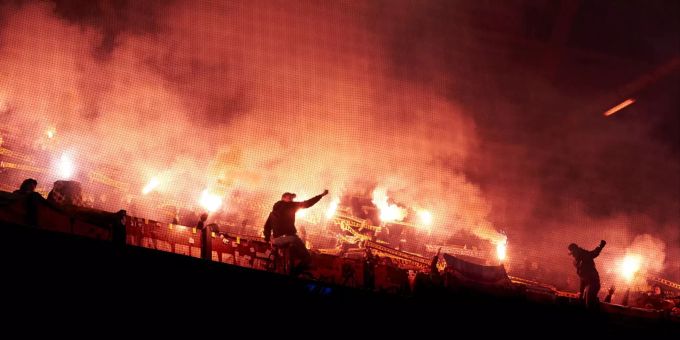 Rund 2'000 Supporter des BSC Young Boys unterstützten die Mannschaft in Holland. BSC Young Boys
