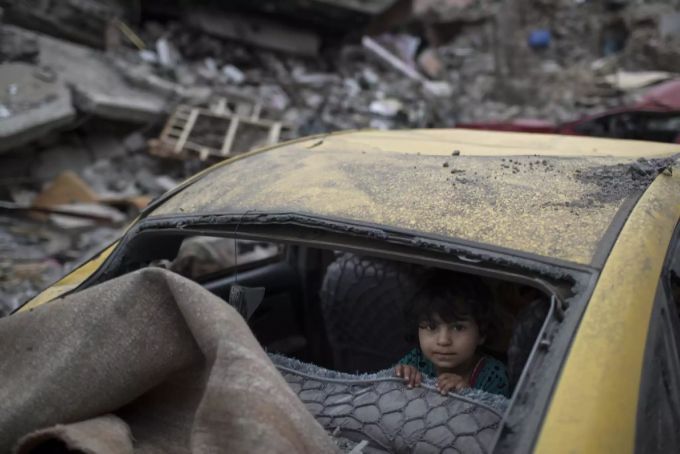 Der Bundesrat berät darüber, Kinder von IS-Angehörigen zurück in die Schweiz zu holen. Syrien Kinder Flucht