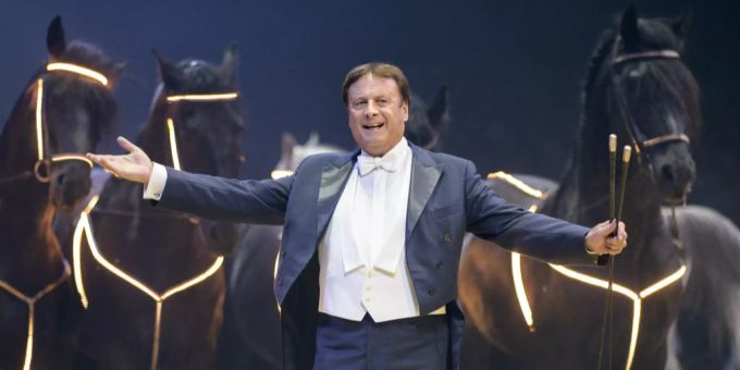 Circus Knie - Fredy Knie Jr. nimmt Abschied vom Scheinwerferlicht