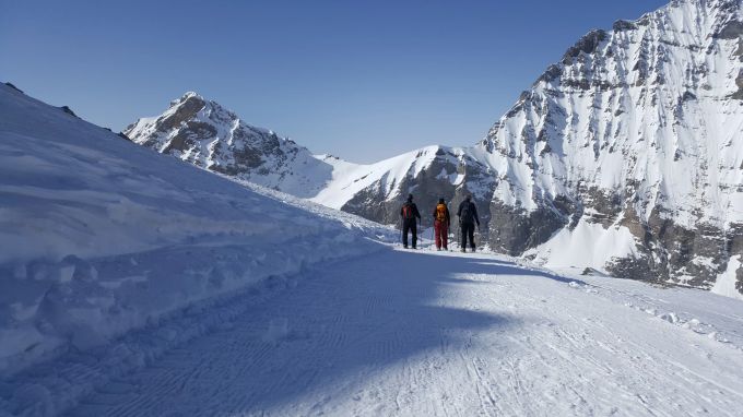 Während unter euch die Züge mit 250 km/h durch den Lötschberg donnern, geniesst ihr die Idylle der abgelegenen Winterlandschaft. ausflüge schweiz