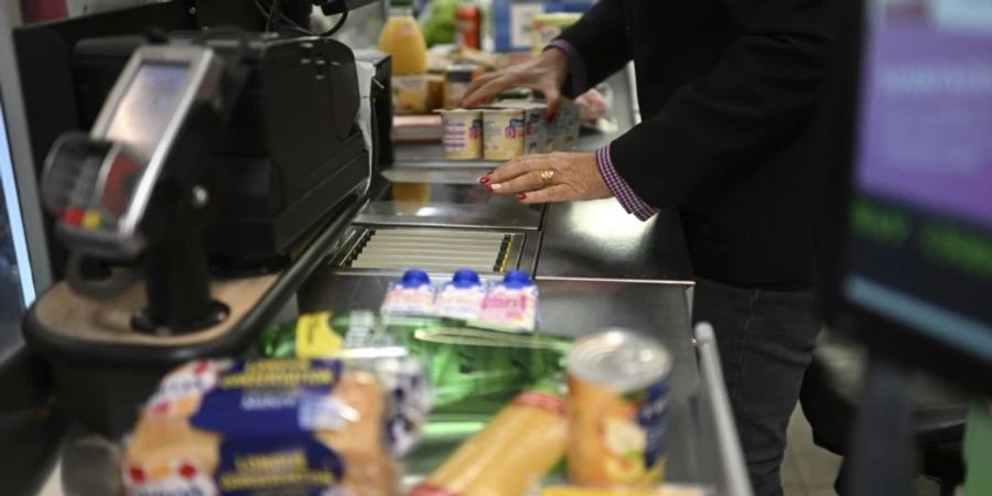 Einkauf in einem Supermarkt