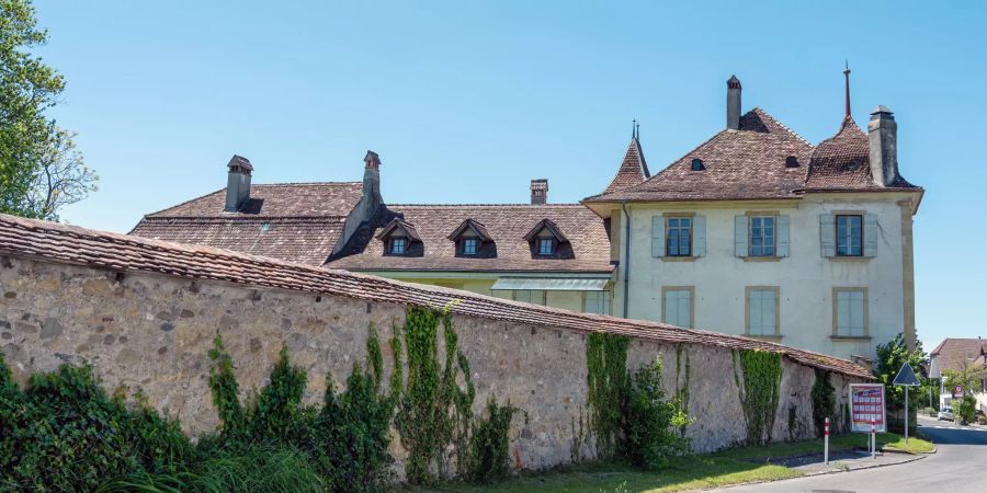 Das Schloss in Muntelier bei Murten.