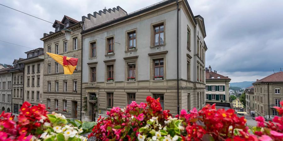 Das Rathaus von Burgdorf am Kirchbühl. Hier ist ein grosser Teil der städtischen Verwaltung untergebracht.