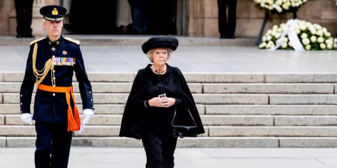 Prinzessin Beatrix ist die Mutter des niederländischen Königs. Nach einer Reise wurde sie positiv auf das Coronavirus getestet. Prinzessin Beatrix