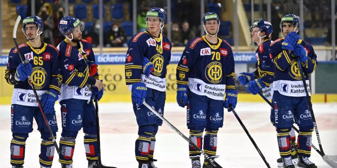 Die Spieler des HC Davos HC Davos