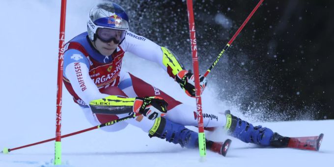 Marco Odermatt könnte in Alta Badia den dritten von drei Saison-Riesenslaloms gewinnen. Marco Odermatt