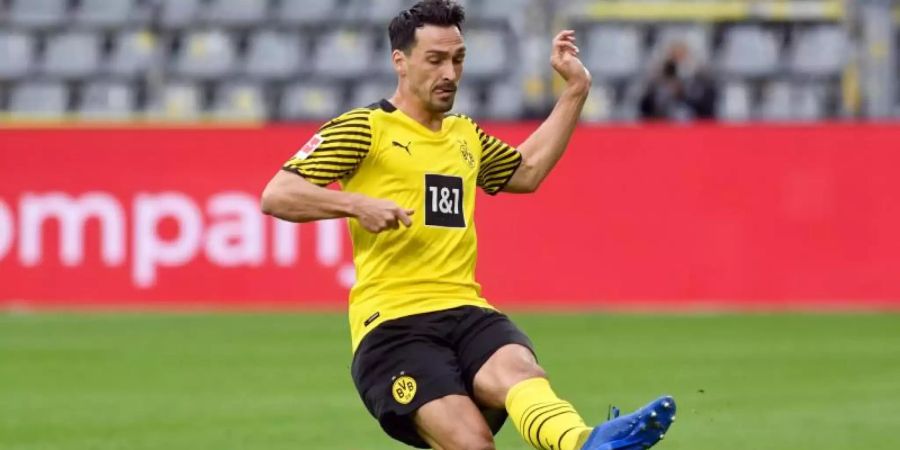 Sieht sich mit dem BVB auf einem guten Weg: Abwehrchef Mats Hummels. Foto: Bernd Thissen/dpa