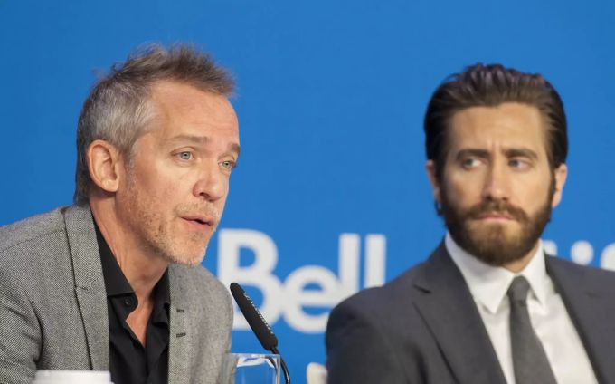 Regisseur Jean-Marc Valleé und Jake Gyllenhaal an einer Pressekonferenz zu «Demoliton». Jean-Marc Valleé