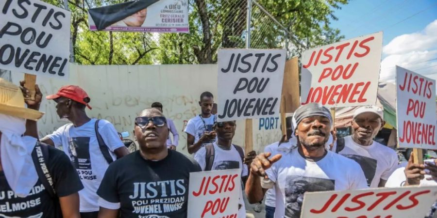 Demonstranten fordern Gerechtigkeit für Moïse