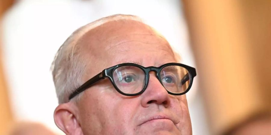 Fritz Keller prangert die Missstände im DFB an. Foto: Arne Dedert/dpa