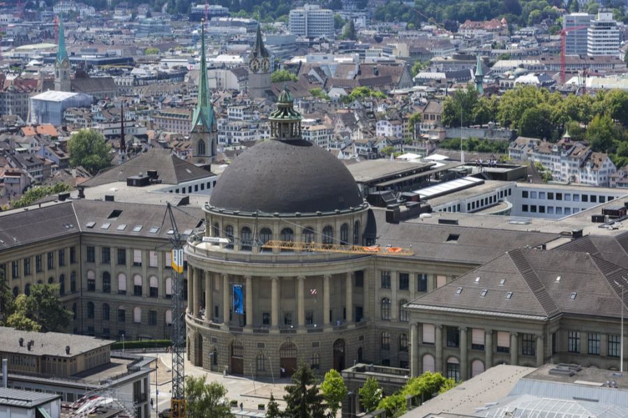 Das Hauptgebäude der Eidgenössischen Technischen Hochschule (ETH) in Zürich.