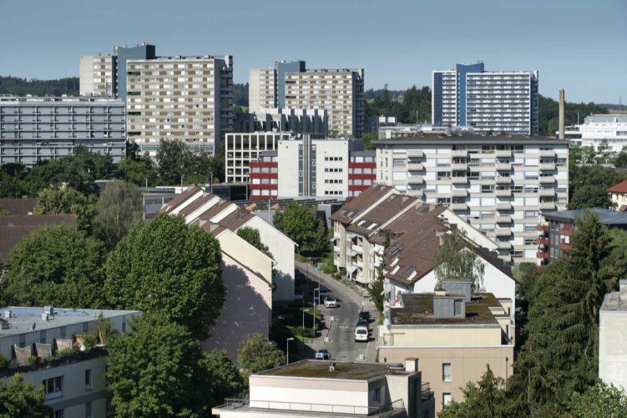 Das Quartier Bern West ist sozial kaum durchmischt, einige Kinder können auch in der Oberstufe schlecht Deutsch.