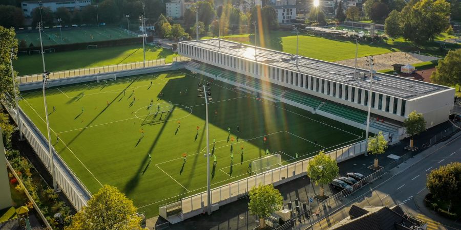 Luftaufnahme des Stadions Kleinfeld. - Kriens