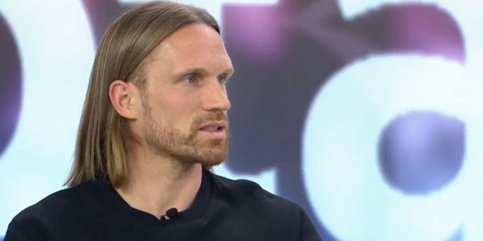 Michael Lang, Verteidiger beim FC Basel, spricht bei «FCB total» über verpasste Punkte im Meisterrennen. FC Basel