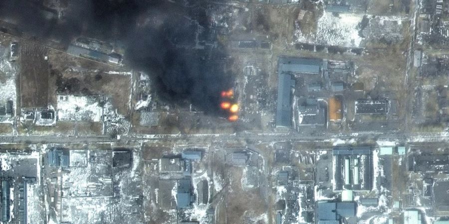 Satellitenbild von Zerstörungen in Mariupol