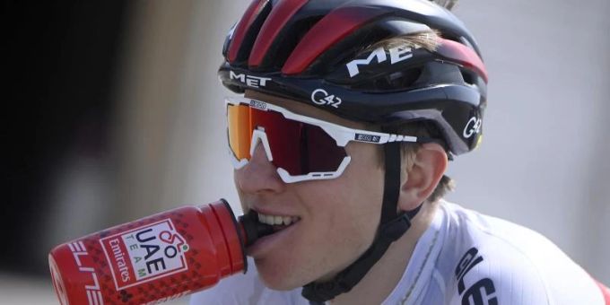Tadej Pogacar führt die UAE-Tour weiter an. Foto: Fabio Ferrari/LaPresse/dpa UAE-Tour