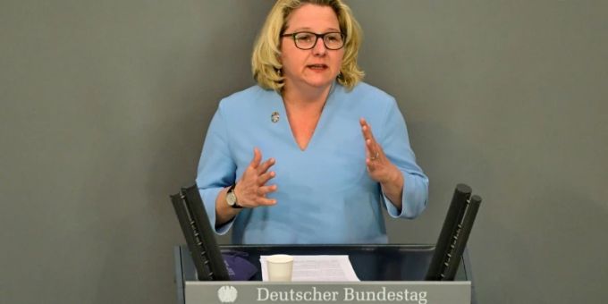 Ministerin Schulze Ministerin Schulze