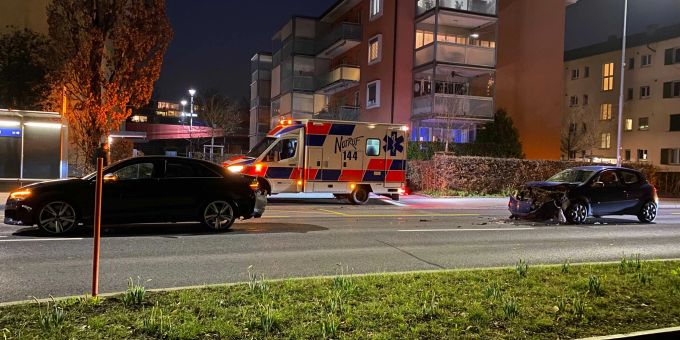 Auffahrunfall auf der Chamerstrasse in Zug. Auffahrunfall in Zug.