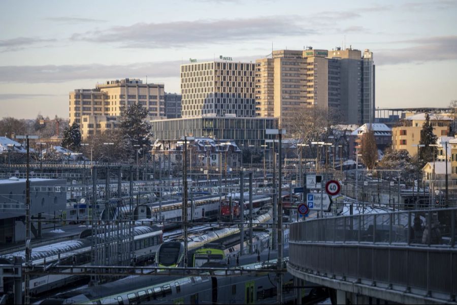 Es gibt ähnlich viele Fälle, bestätigen die Spitäler – unter anderem das Inselspital in Bern.