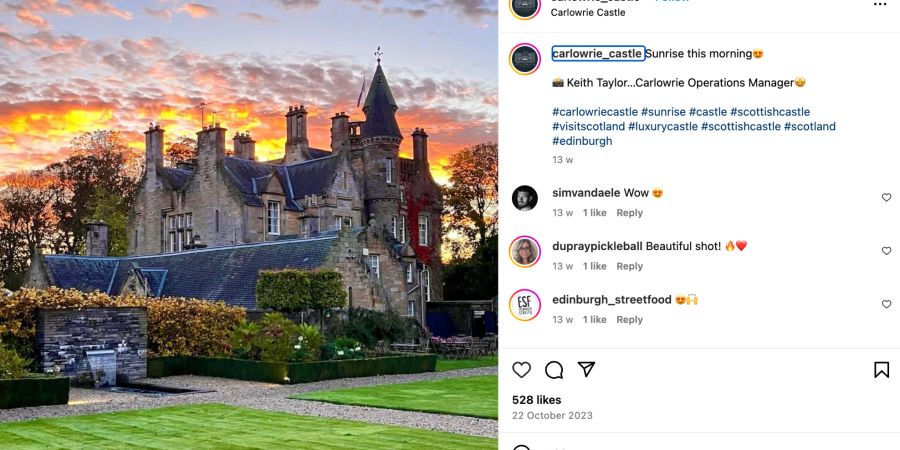 Instagram Post Schloss Carlowrie.