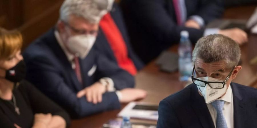 Regierungschef Babis im tschechischen Parlament