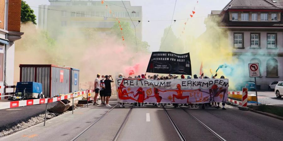 Weiter zieht die Demonstraton Richtung Breitenrain.