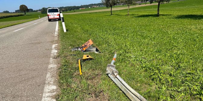 Fahrzeugteile in Gossau