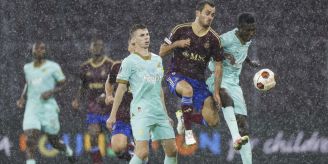 Im Genfer Regen - Servette geht gegen Slavia Prag unter Im Genfer Regen - Servette geht gegen Slavia Prag unter