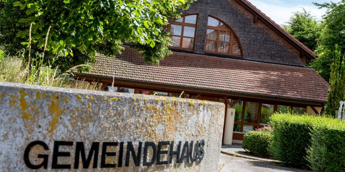 Die Gemeindeverwaltung der Einwohnergemeinde Lohn Ammannsegg an der Stöcklistrasse 2. Die Gemeindeverwaltung der Einwohnergemeinde Lohn Ammannsegg an der Stöcklistrasse 2.