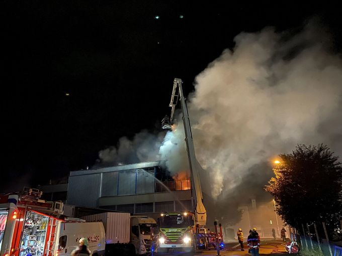 Am Gebäude entstand grosser Sachschaden Am Gebäude entstand grosser Sachschaden