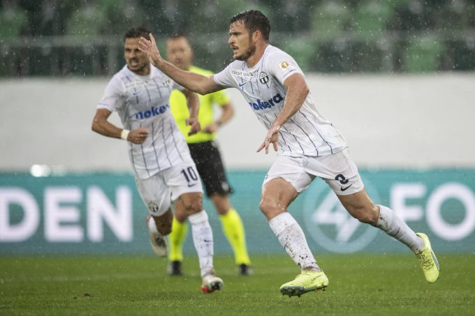 Adrian Guerrero jubelt über sein Tor zum 1:1 für den FCZ gegen Hearts im Playoff der Europa League. FCZ Hearts Europa League