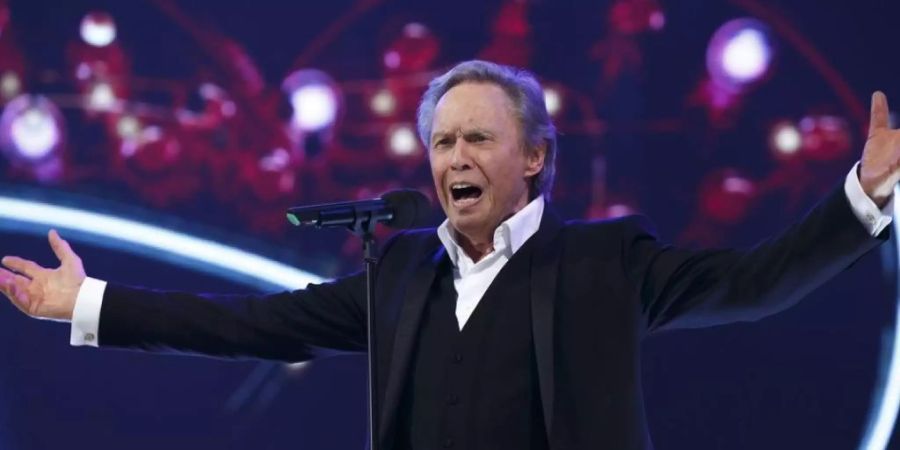 Der österreichische Sänger Peter Kraus, hier kurz vor Silvester 2017, feiert am 19. März 2019 den 80. Geburtstag. (Archiv)