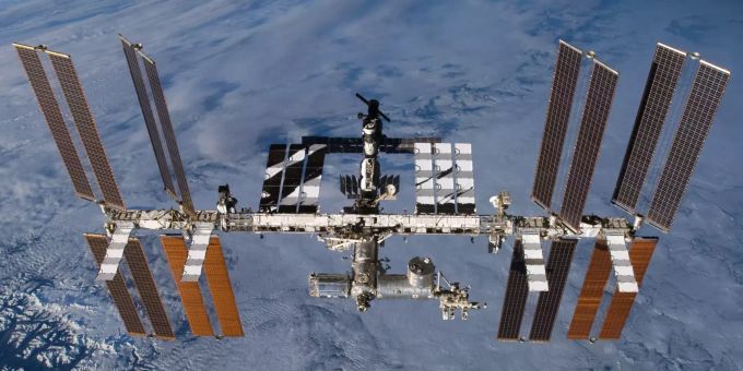 Trotz Corona - Nasa und SpaceX halten an Start von ISS-Astronauten fest