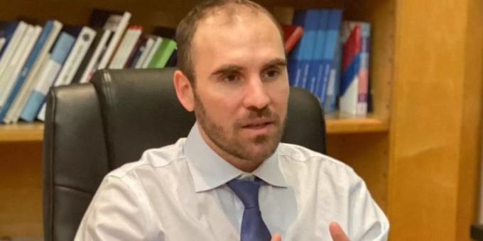 Inmitten einer schweren Wirtschafts- und Finanzkrise setzt Argentinien auf einen neuen Kredit des Internationalen Währungsfonds (IWF). Foto: ---/Ministerio de Economia/dpa Inmitten einer schweren Wirtschafts- und Finanzkrise setzt Argentinien auf einen neuen Kredit des Internationalen Währungsfonds (IWF). Foto: ---/Ministerio de Economia/dpa