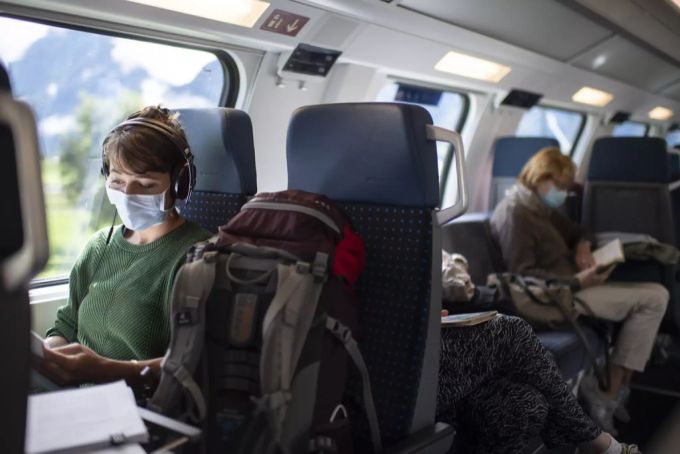 Ab Montag, 6. Juli gilt in der ganzen Schweiz und in allen Verkehrsmitteln eine Maskenpflicht. Maskenpflicht