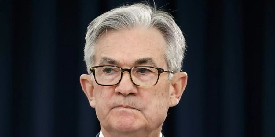 US-Notenbankpräsident Jerome Powell sieht einen längeren Weg für die Erholung der Wirtschaft nach der Coronakrise. (Archivbild)